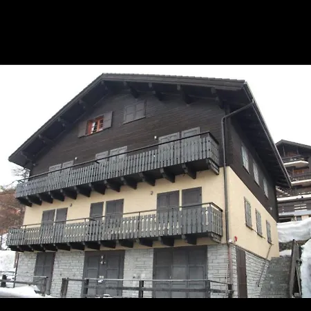 Lucy Livigno